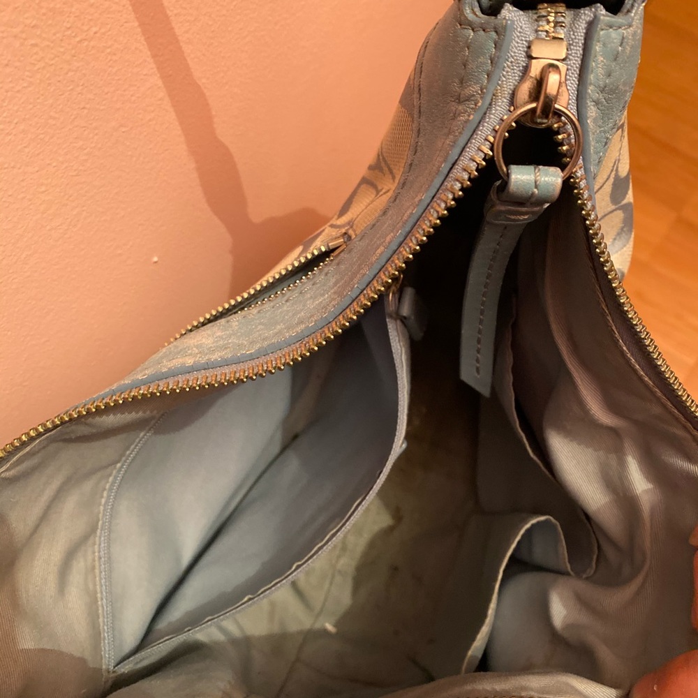 Coach Light Blue Shell Purse - Picture 4 of 5